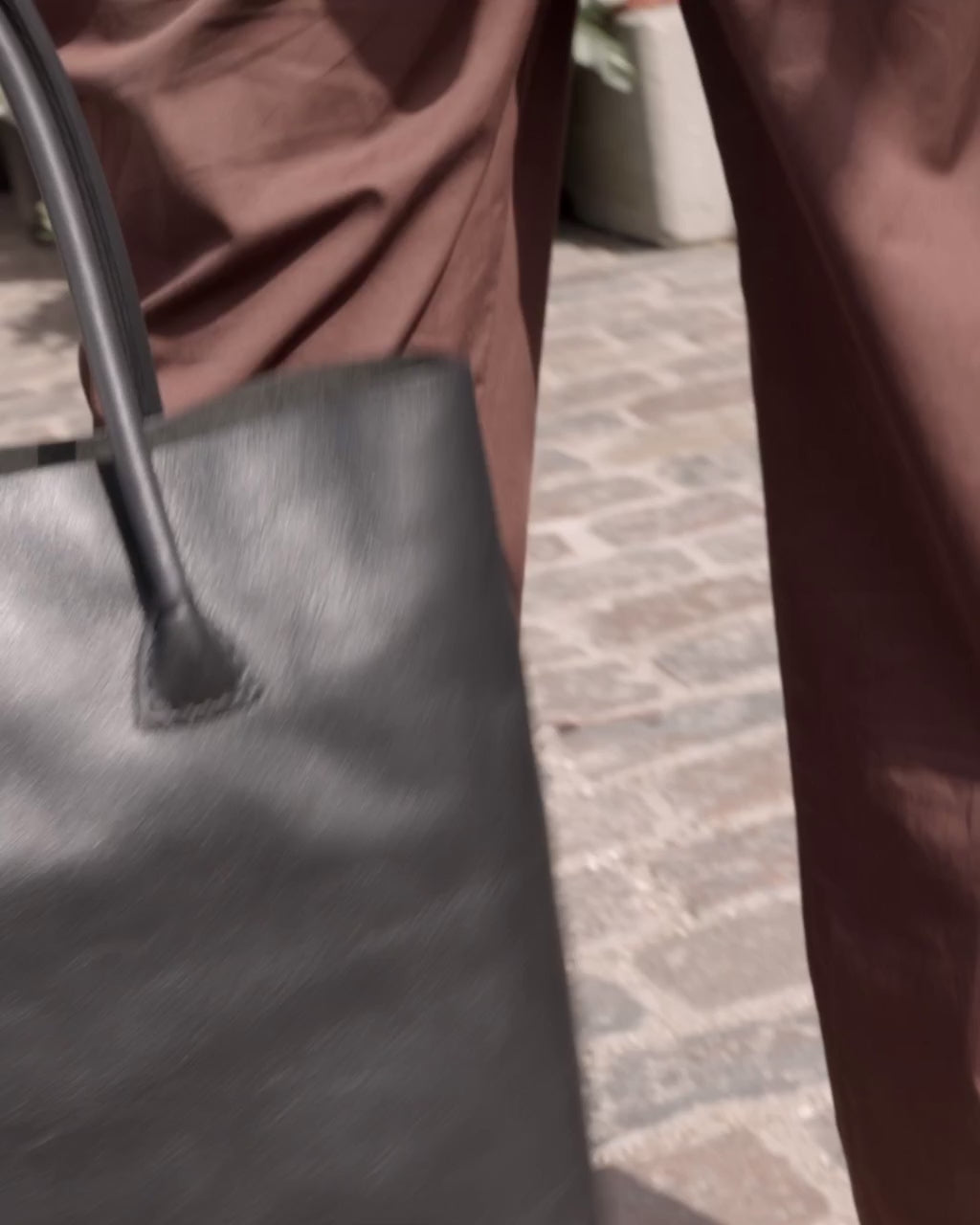 DECADENT COPENHAGEN ELSA plain tote Totes Cognac 