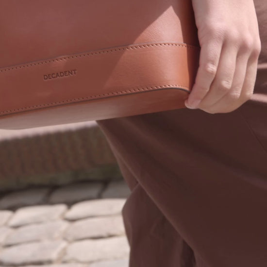 DECADENT COPENHAGEN EDITH small bucket bag Crossbody tasker Vegetal Cognac