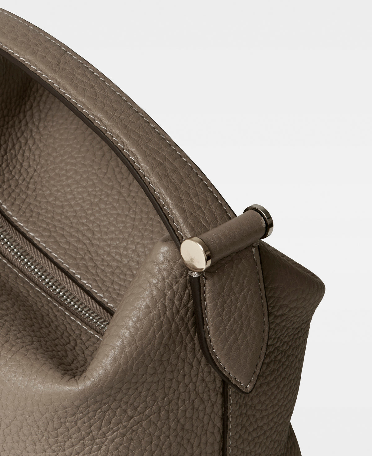 DECADENT COPENHAGEN CALLY box bag Håndtasker Sand