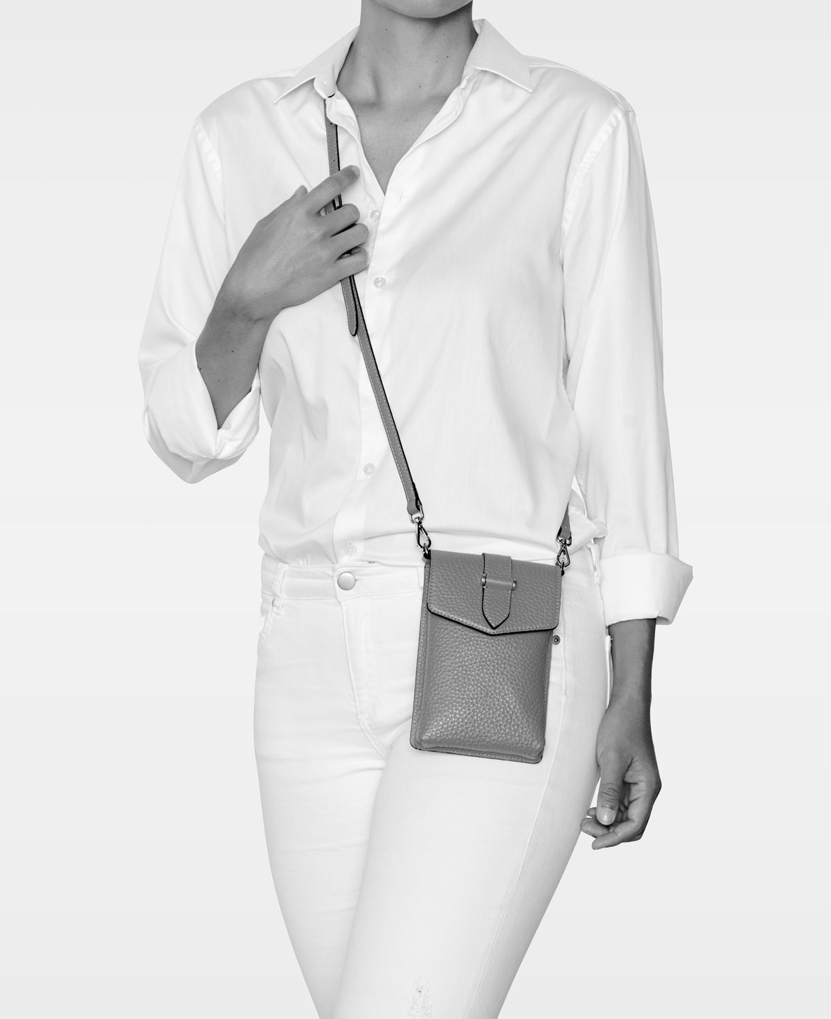 DECADENT COPENHAGEN GINA mobile crossbody bag Crossbody tasker Cognac 